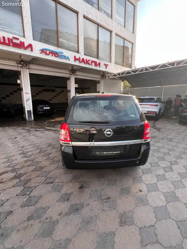 Opel Zafira 2014 · 1.8 MT