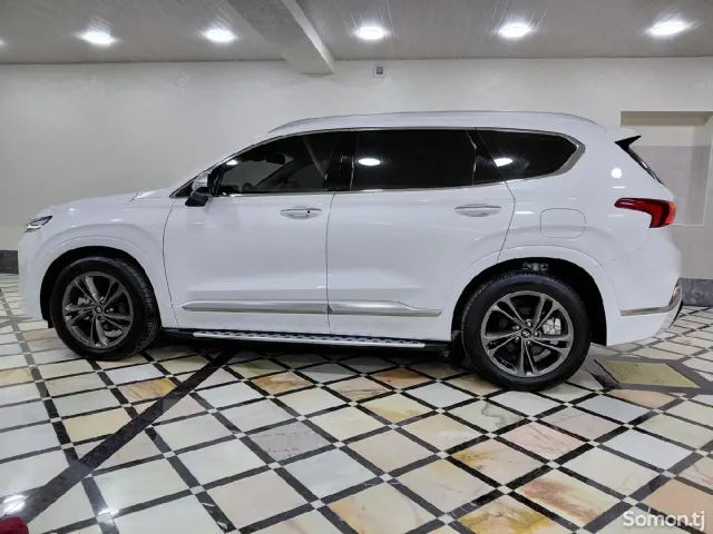 Hyundai Santa Fe 2018 · 2.2 AT