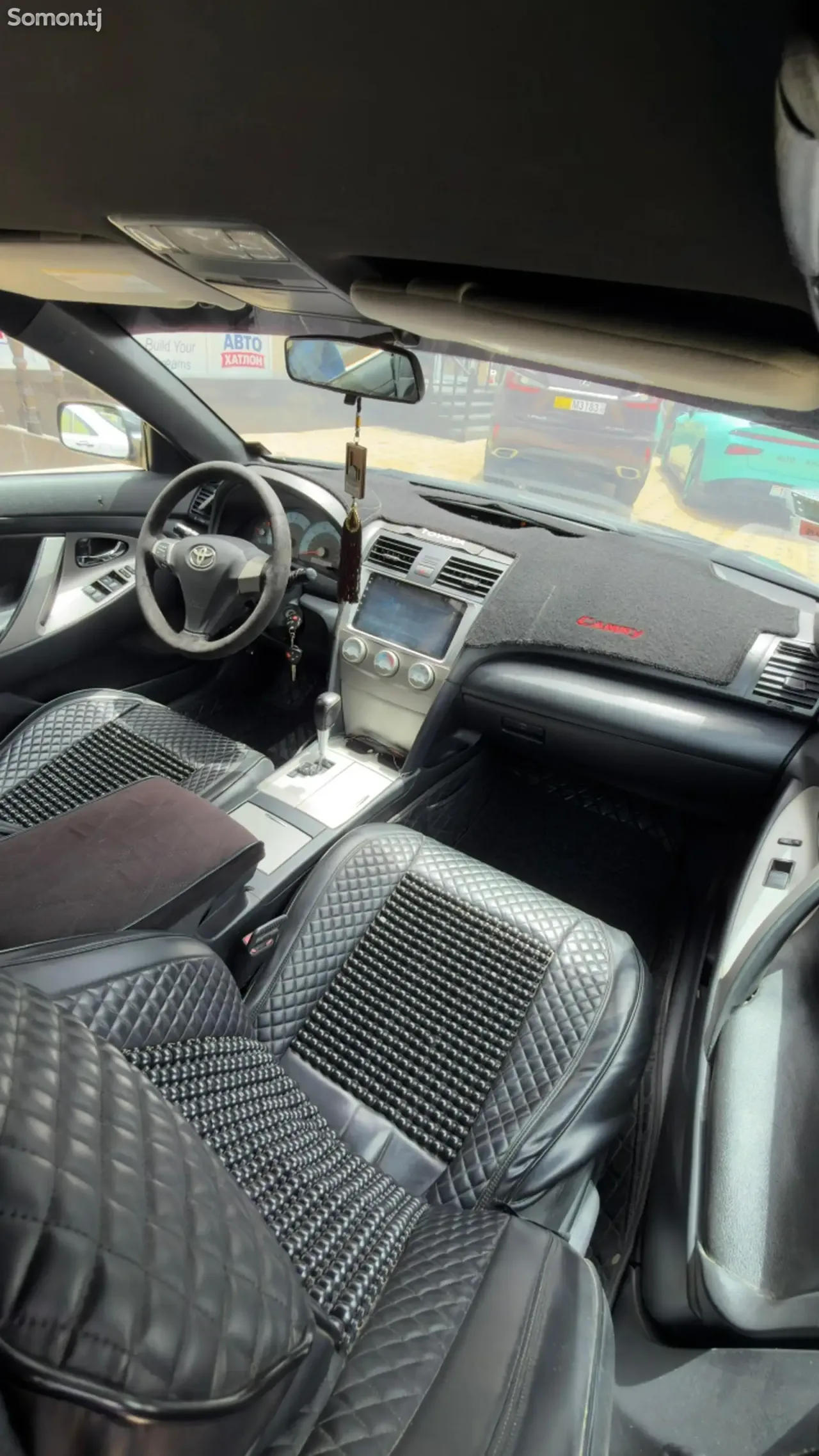 Toyota Camry 2010 · 2.5 AT