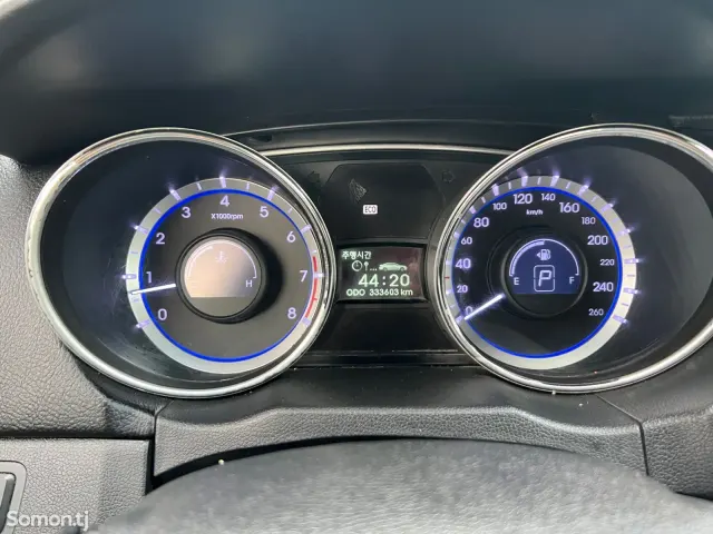 Hyundai Sonata 2010 · 2.0 AT