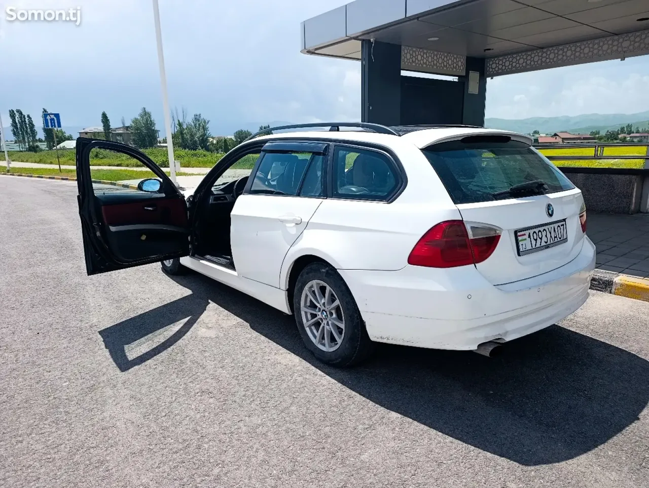 BMW 3 series 2007 · 2.0 AT