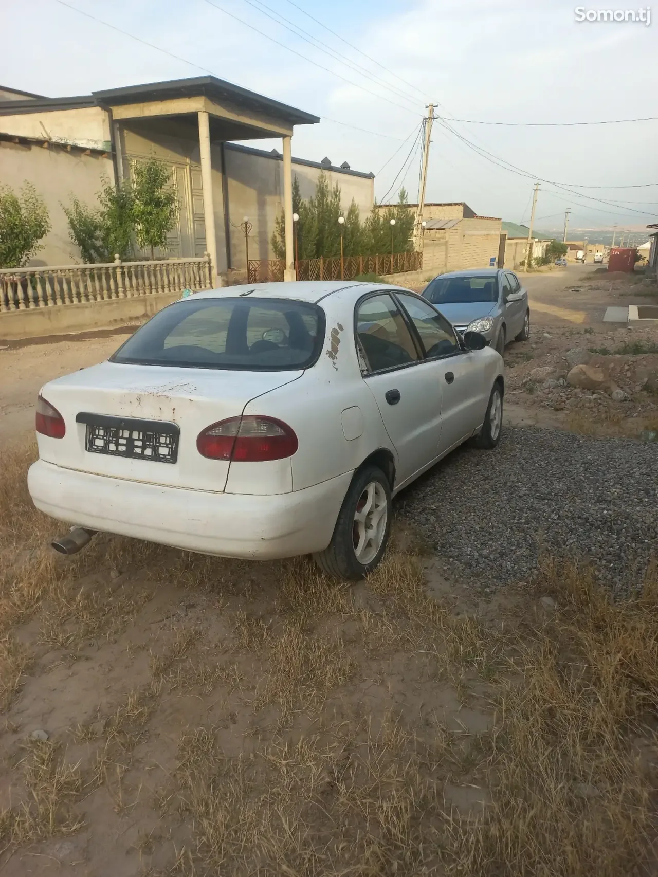 Daewoo Lanos 1999 · 1.6 MT
