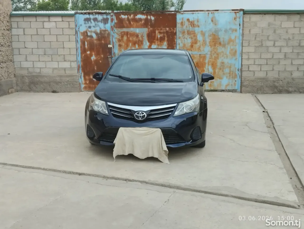 Toyota Avensis 2014 · 1.8 MT