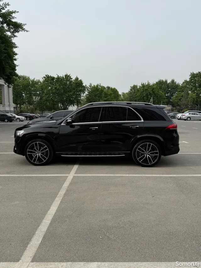Mercedes-Benz GLE class 2020 · 2.0 AT