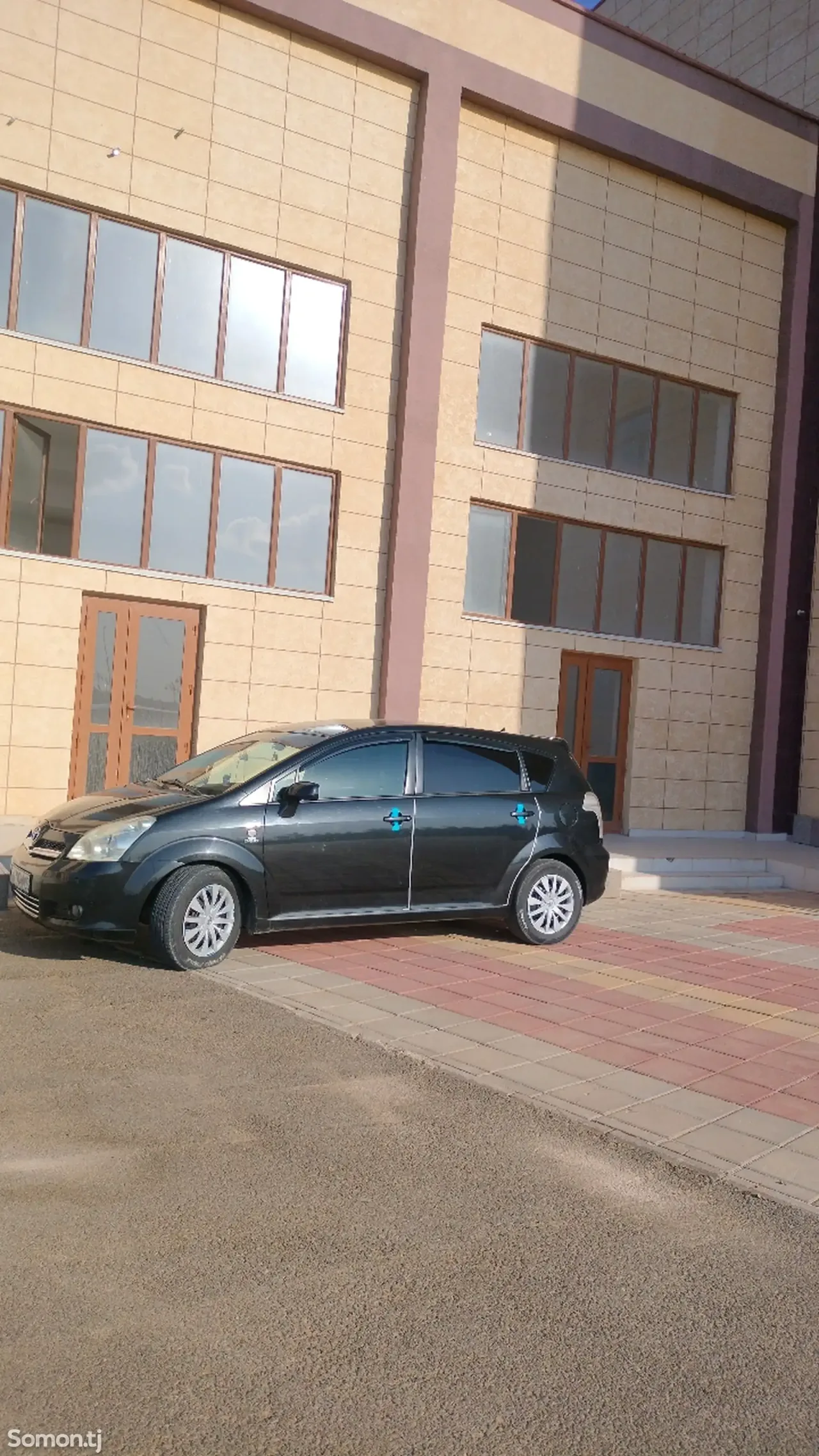 Toyota Verso 2006 · 2.2 MT