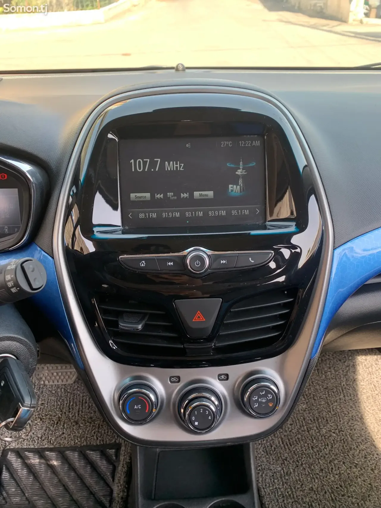 Chevrolet Spark 2016 · 1.0 AT