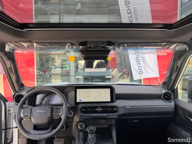 Toyota Land Cruiser Prado 2025 · 2.4 AT