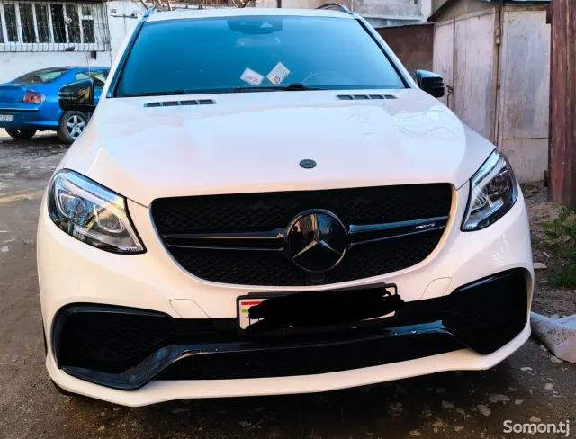 Mercedes-Benz GLE class 2017 · 3.5 AT
