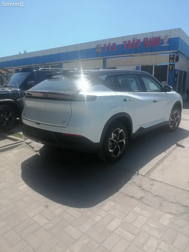 Dongfeng L7 2025 · 2.4 AMT
