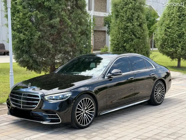 Mercedes-Benz S class 2022 · 4.0 AT