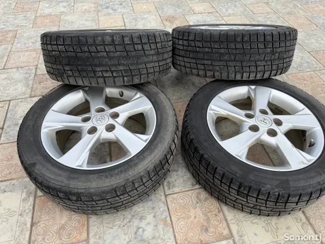Toyota Corolla 2012 · 1.6 AT
