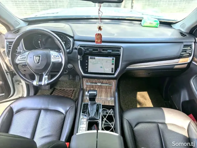 Roewe RX8 2018 · 2.0 AT