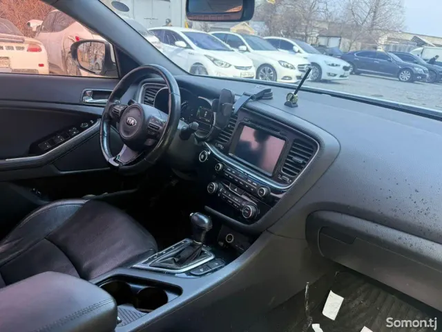 Kia K5 2014 · 2.0 AT