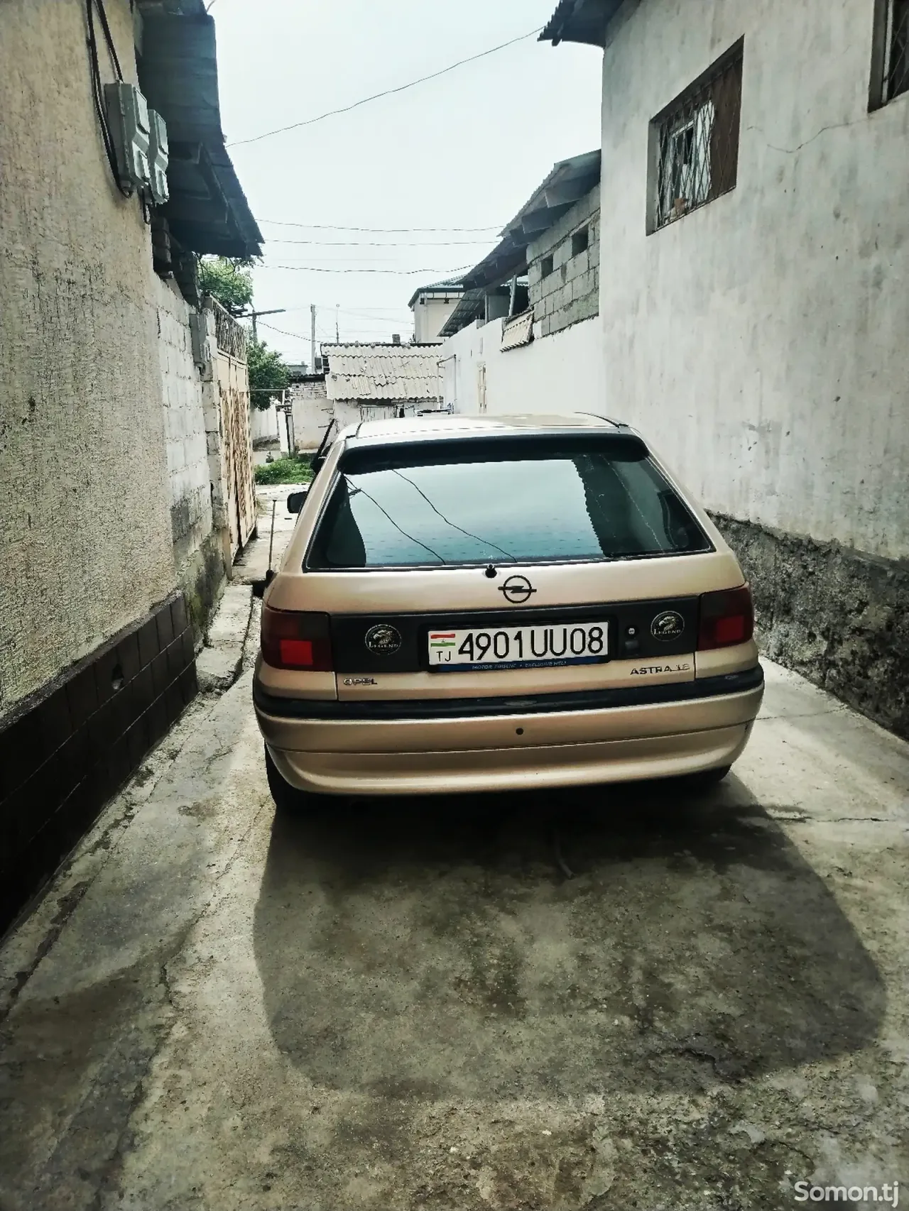 Opel Astra F 1997 · 1.6 MT