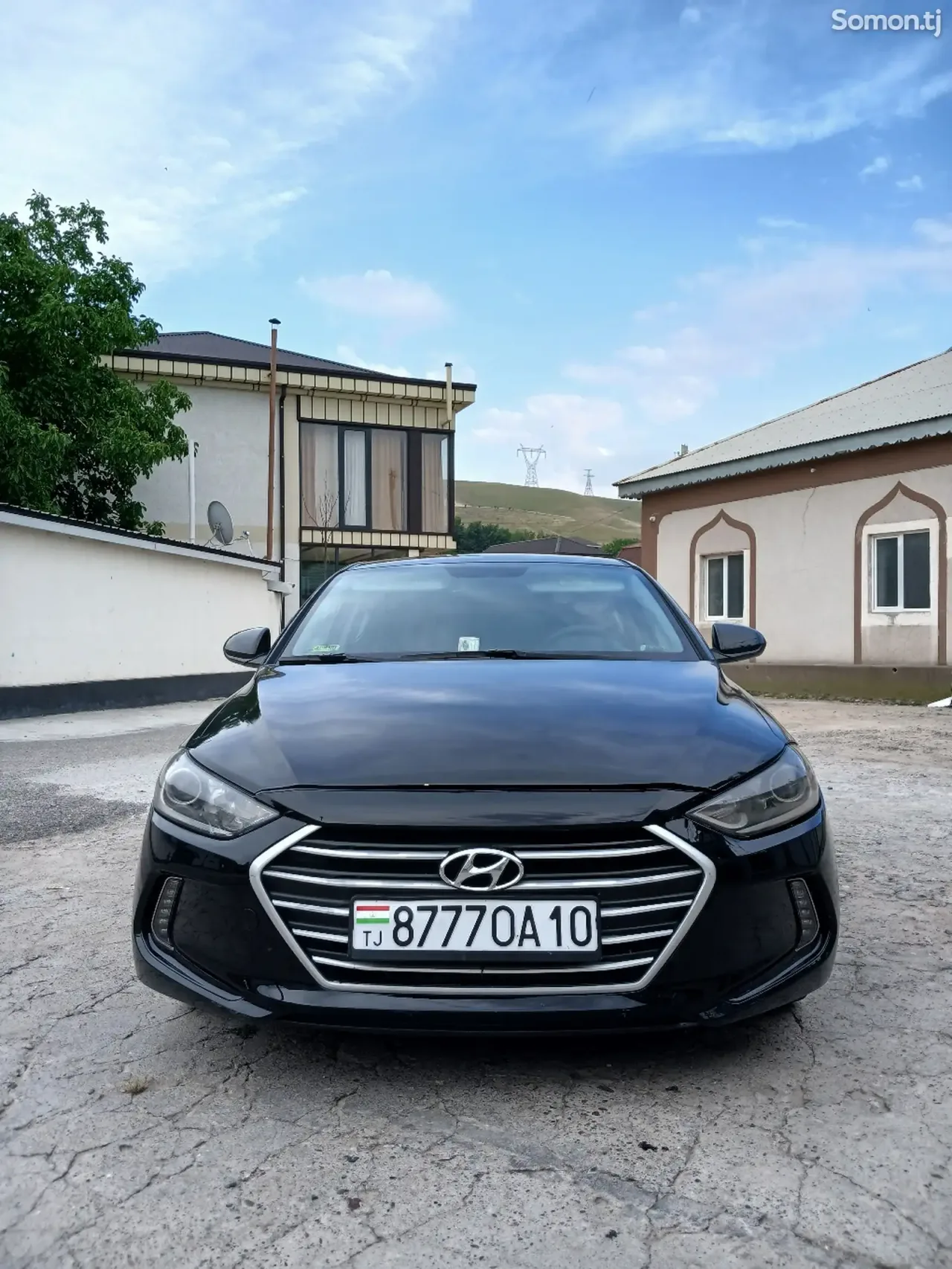 Hyundai Elantra 2017 · 1.8 AT