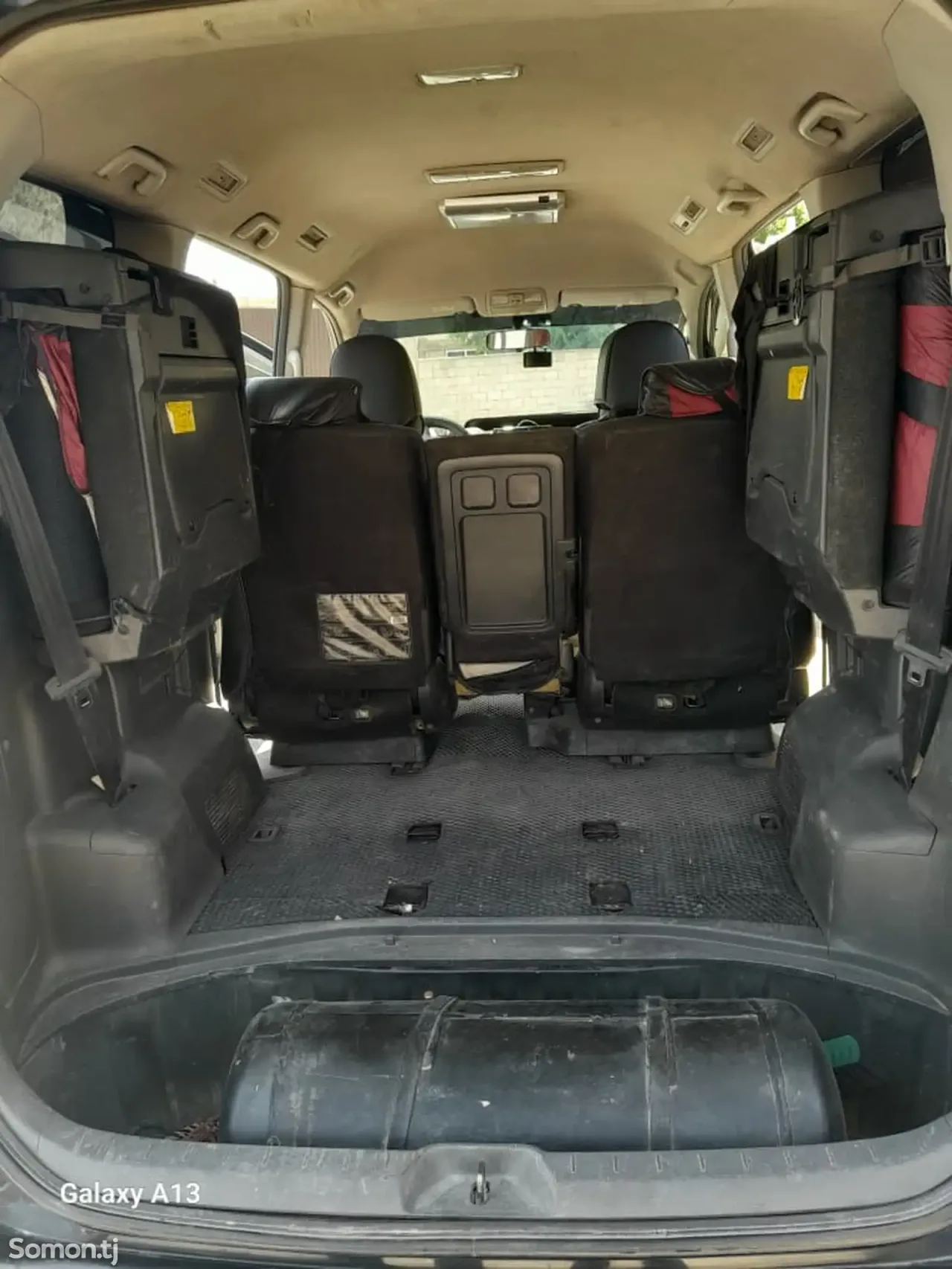 Toyota Voxy 2007 · 2.0 AT