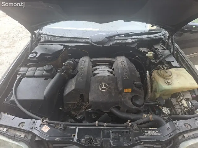 Mercedes-Benz C class 1998 · 2.8 AT