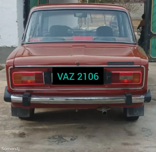 Lada (ВАЗ) 2106 1998 · 1.6 MT