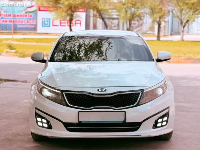 Kia Optima 2015 · 2.4 AT