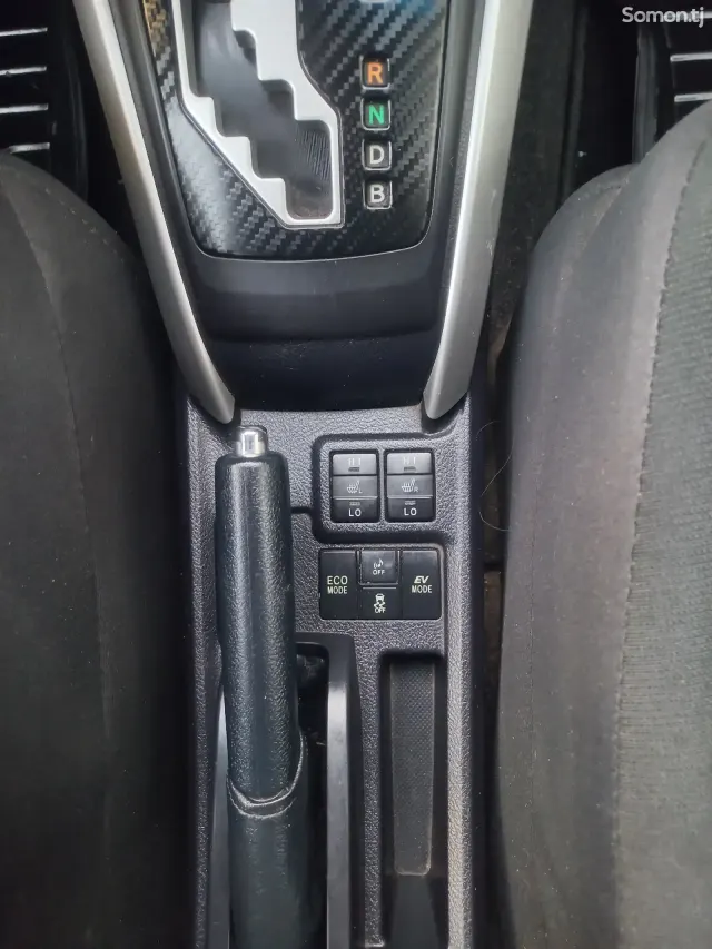 Toyota Fielder 2014 · 1.5 AT