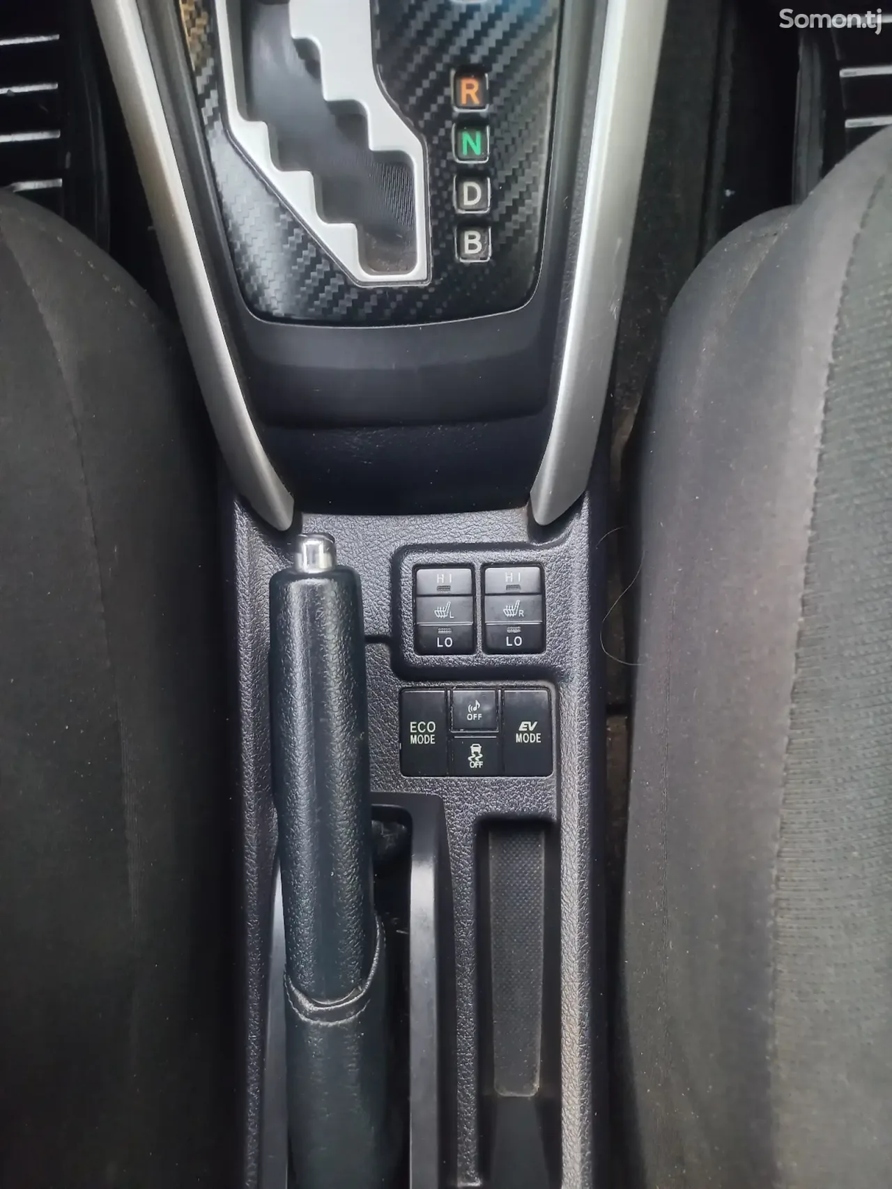 Toyota Fielder 2014 · 1.5 AT