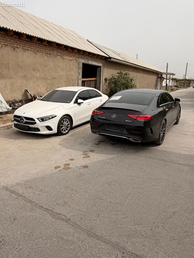 Mercedes-Benz A class 2021 · 2.2 AT