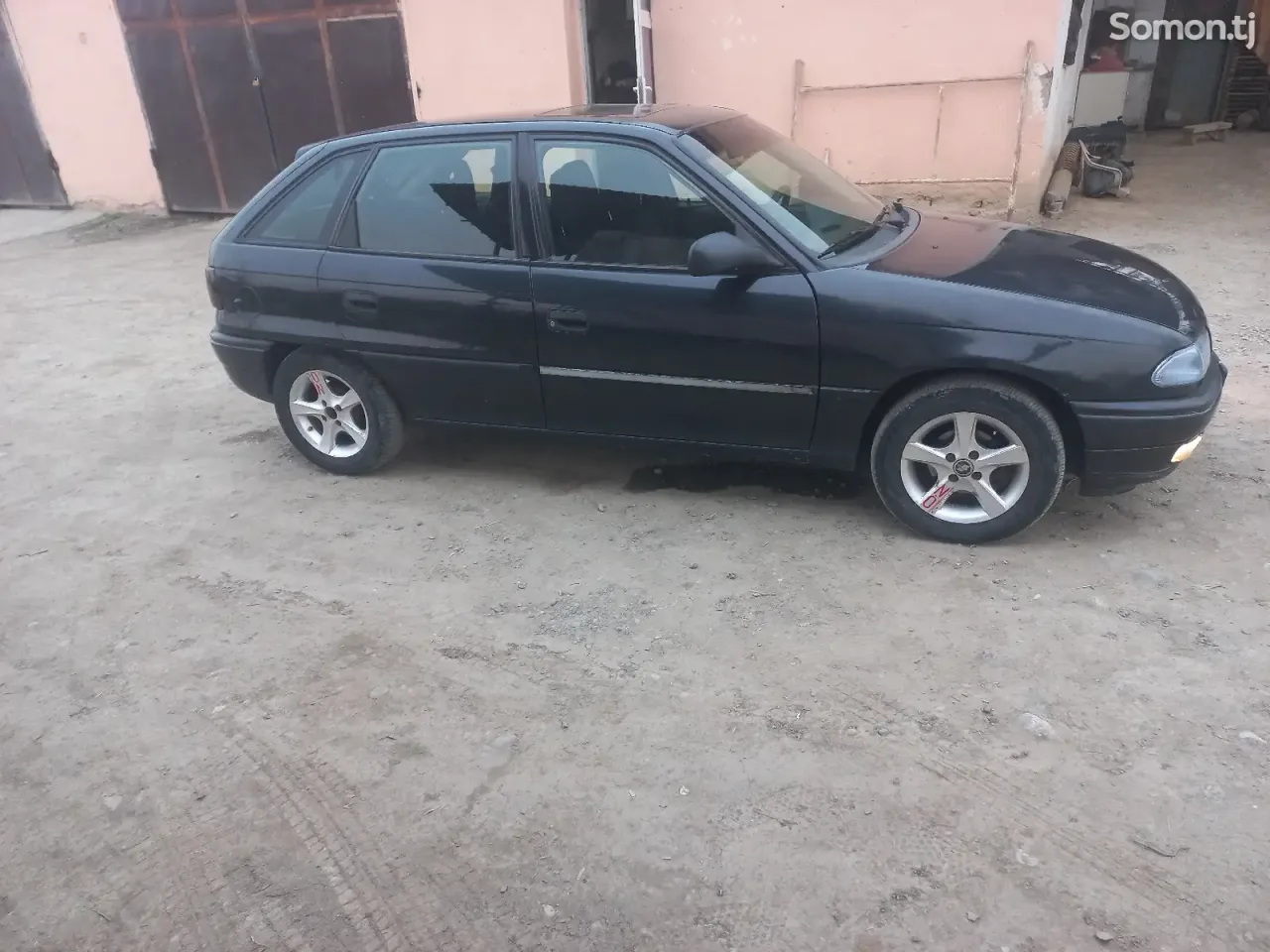 Opel Astra F 1997 · 1.6 MT