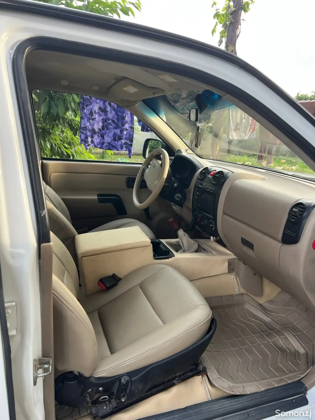 Chevrolet Colorado 2008 · 2.4 MT