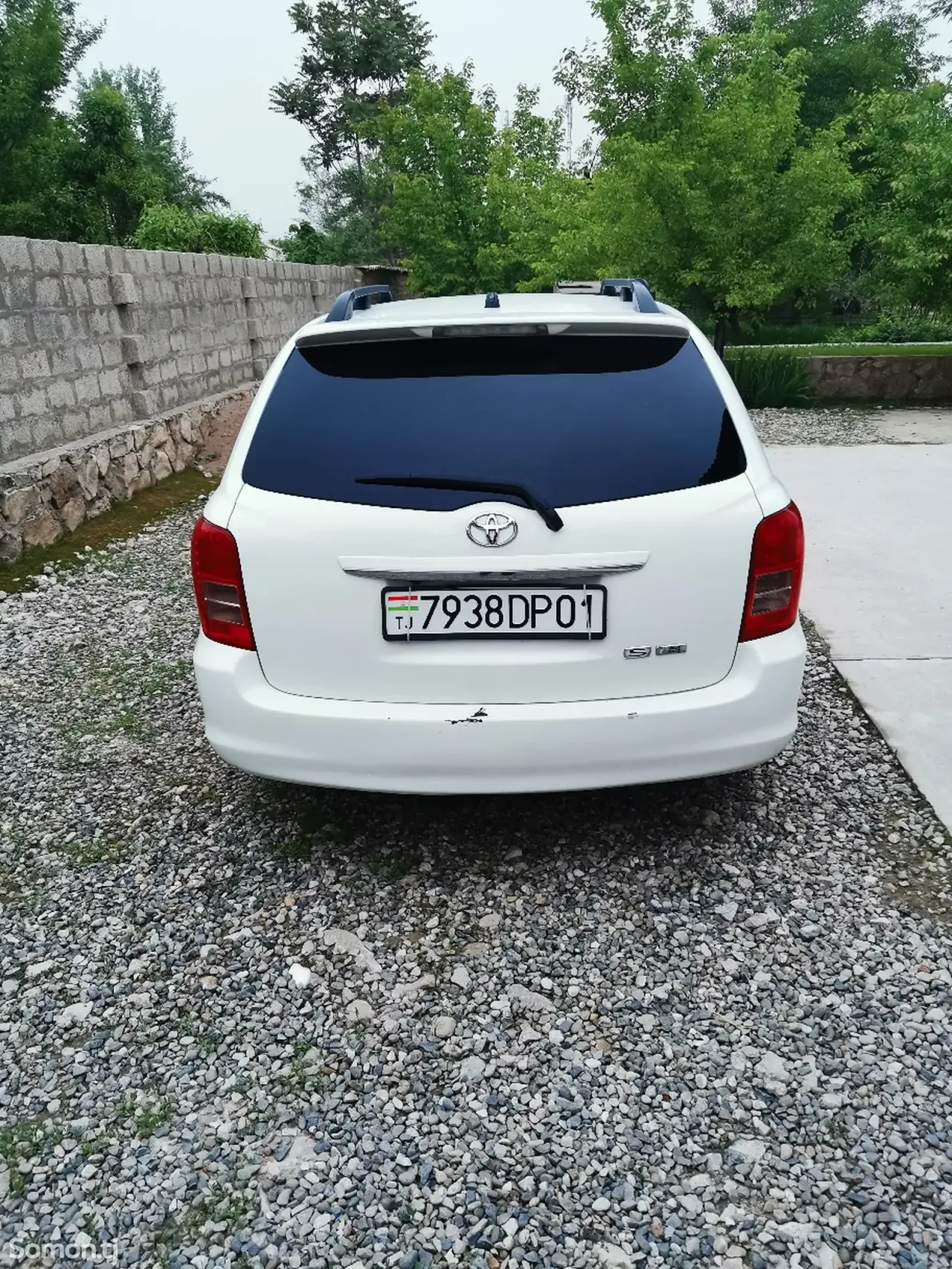Toyota Fielder 2010 · 1.8 AT