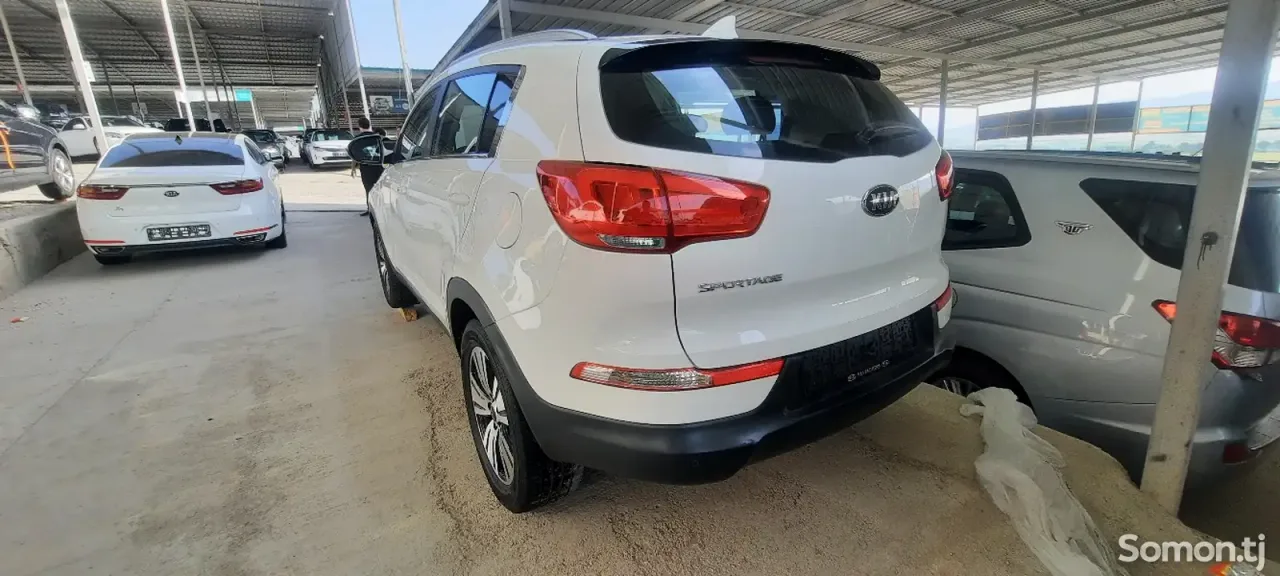 Kia Sportage 2015 · 2.0 AT