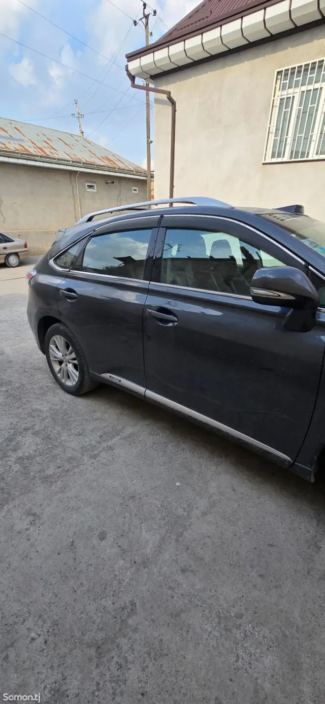 Lexus RX series 2011 · 4.5 AT