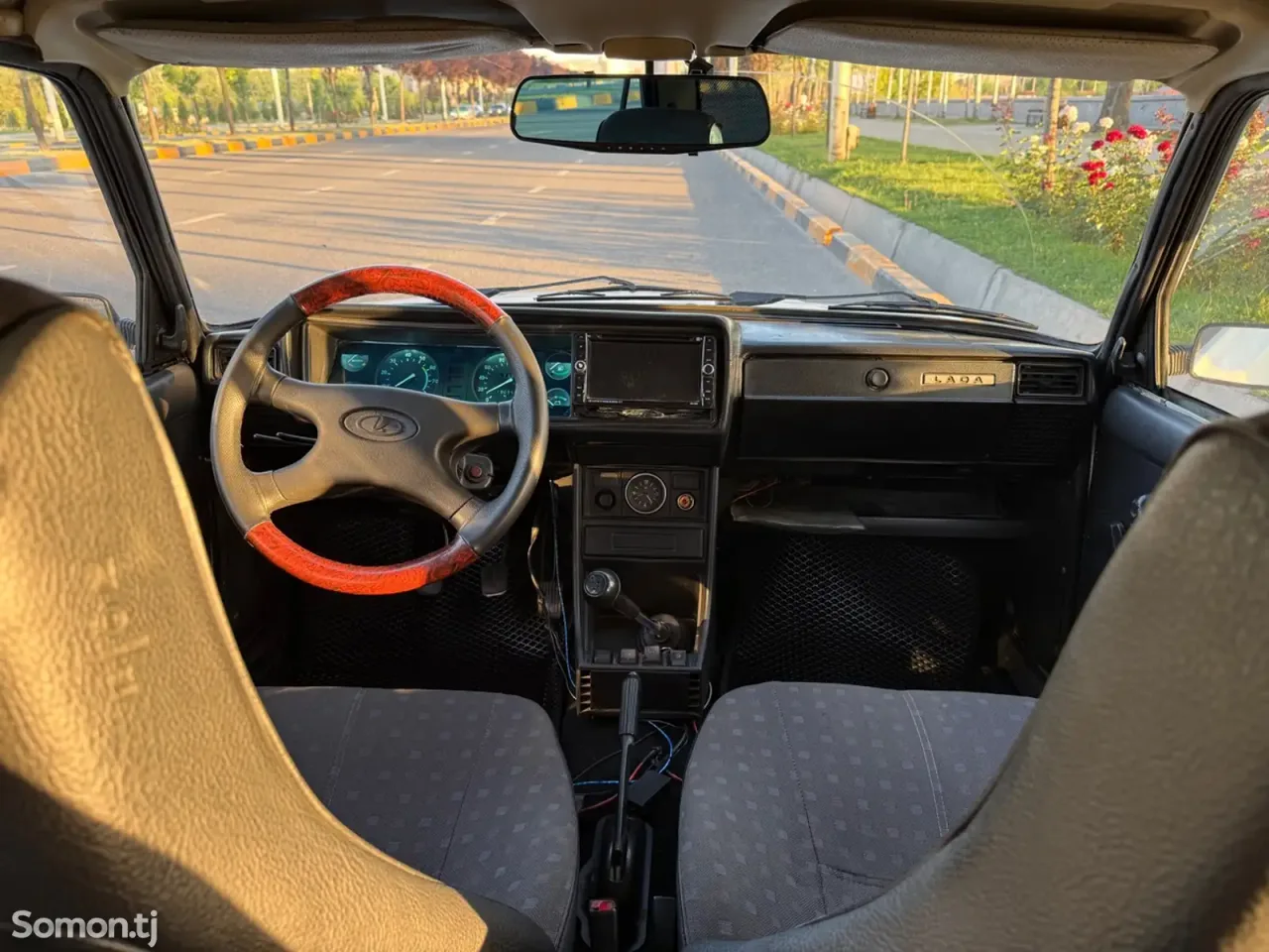 Lada (ВАЗ) 2107 2004 · 1.5 MT