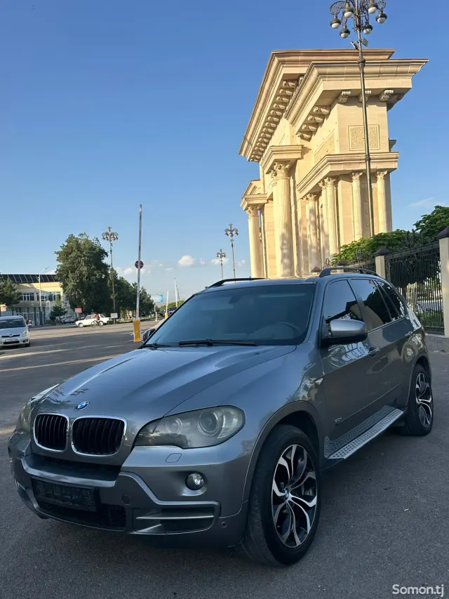 BMW X5 2011 · 3.0 AT