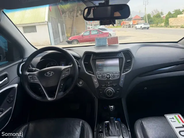 Hyundai Santa Fe 2013 · 2.0 AT