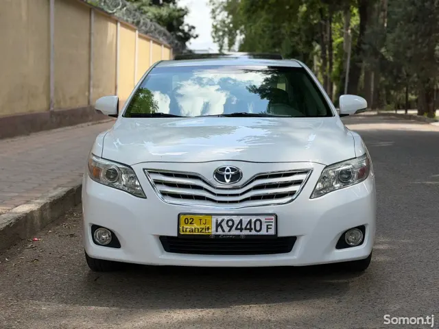 Toyota Camry 2010 · 2.5 AT