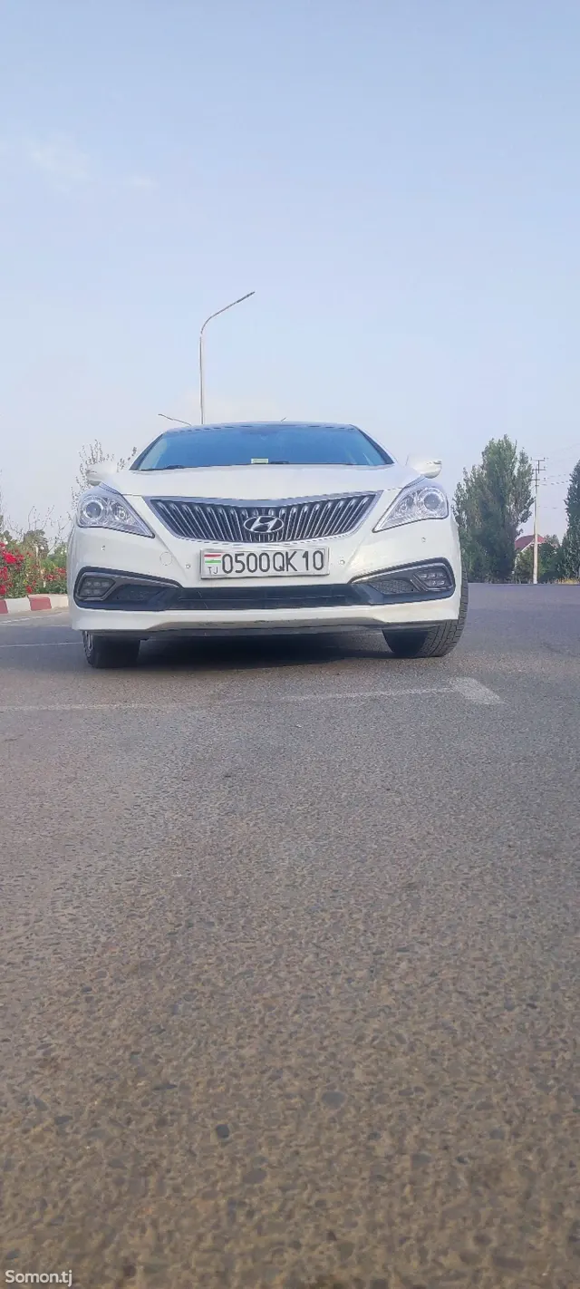 Hyundai Grandeur 2014 · 2.4 AT