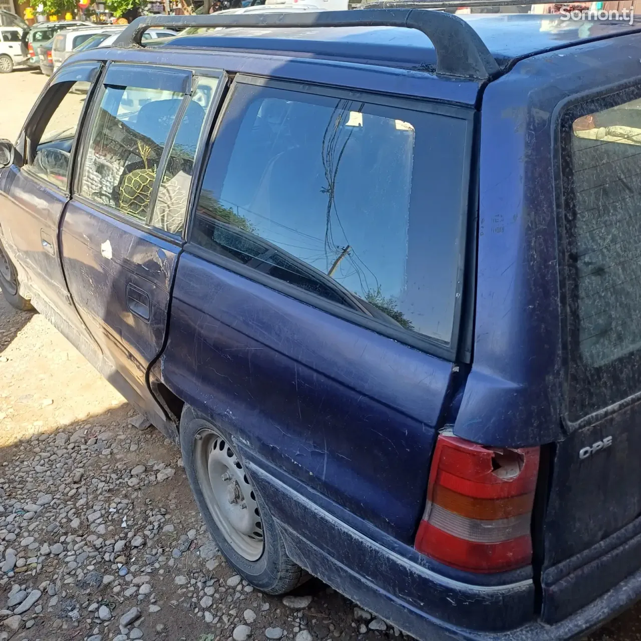 Opel Astra F 1992 · 1.6 MT