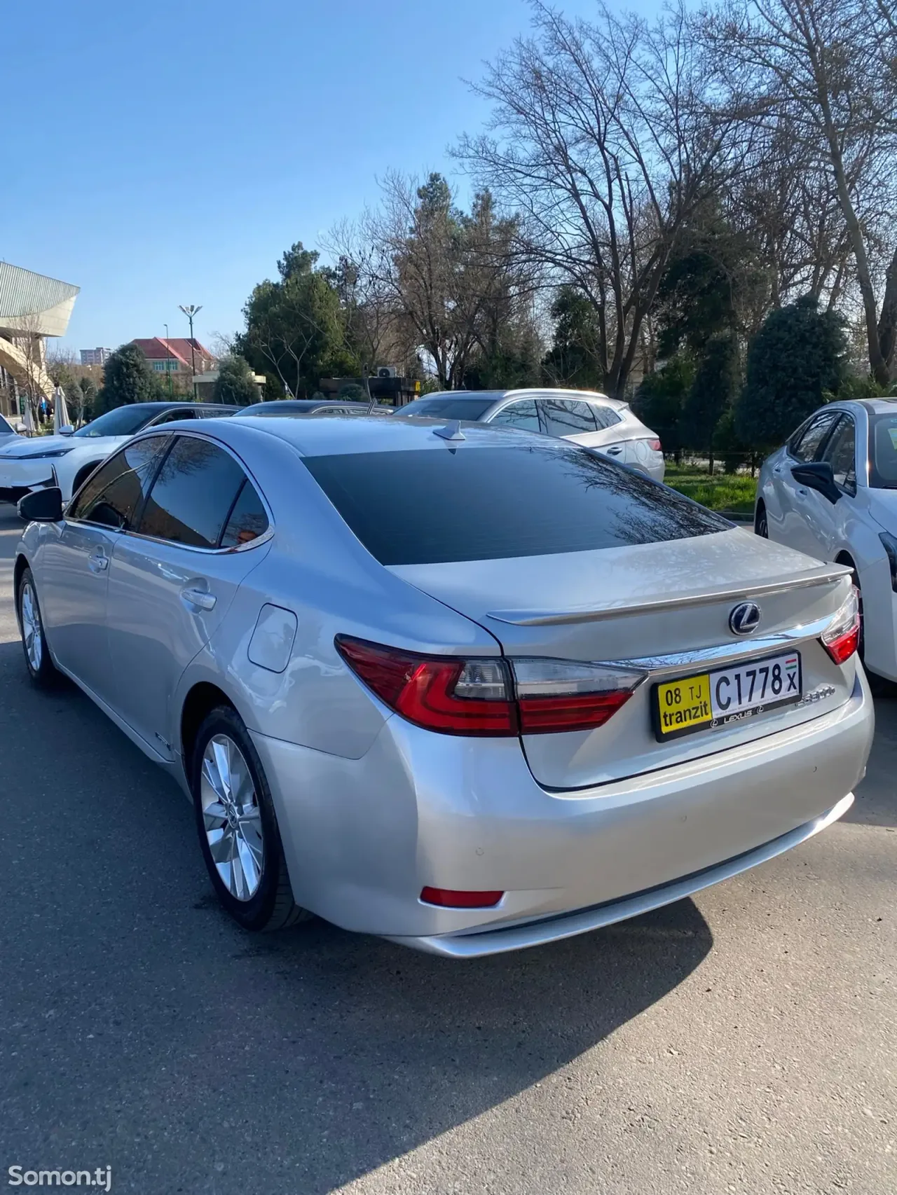 Lexus ES series 2015 · 3.0 AT