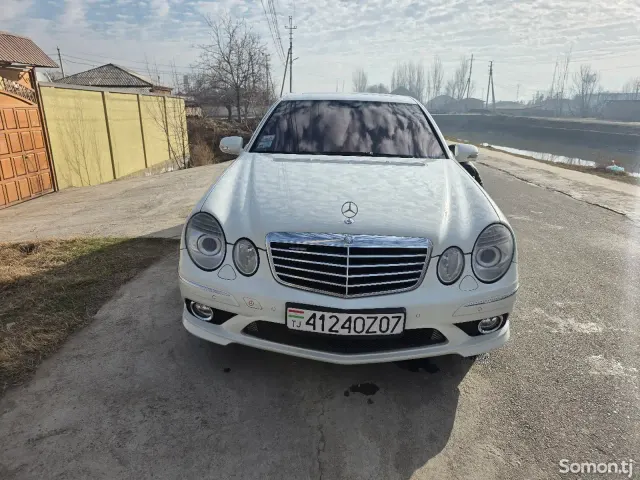 Mercedes-Benz E class 2008 · 5.5 AT