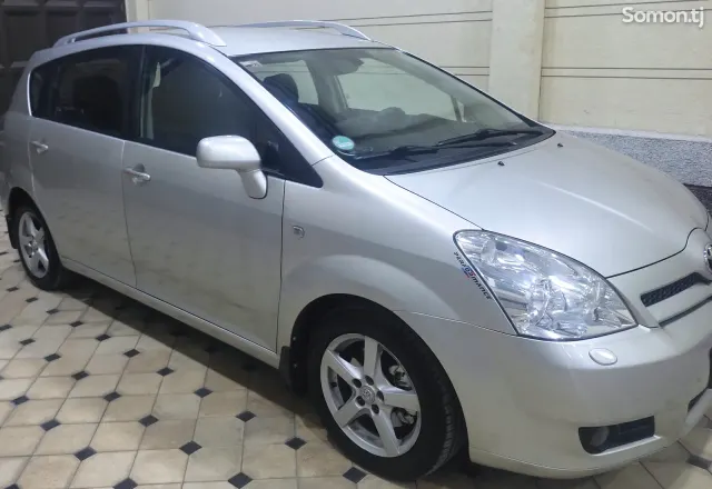 Toyota Corolla Verso 2006 · 1.8 MT
