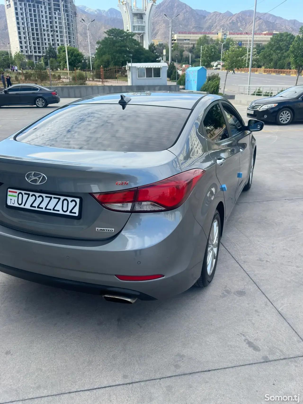 Hyundai Avante 2015 · 1.6 AT