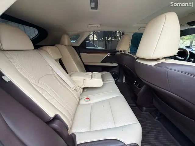 Lexus RX series 2017 · 3.5 AT