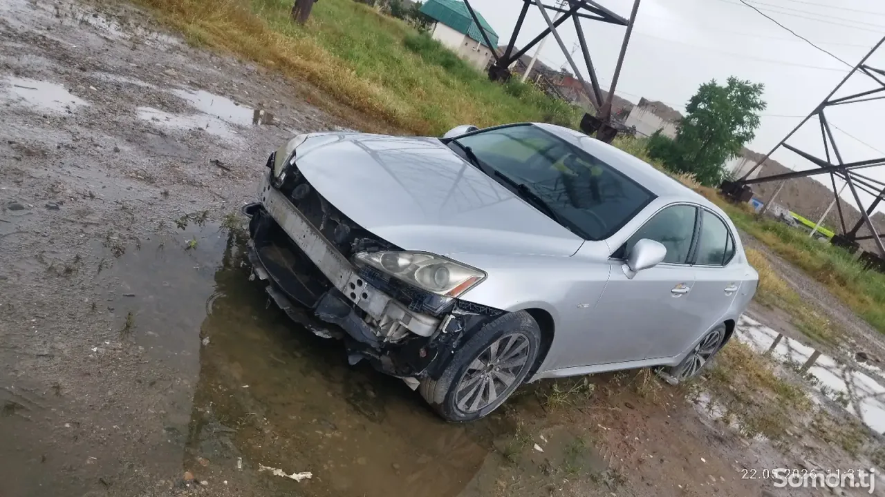 Lexus IS series 2006 · 2.2 MT