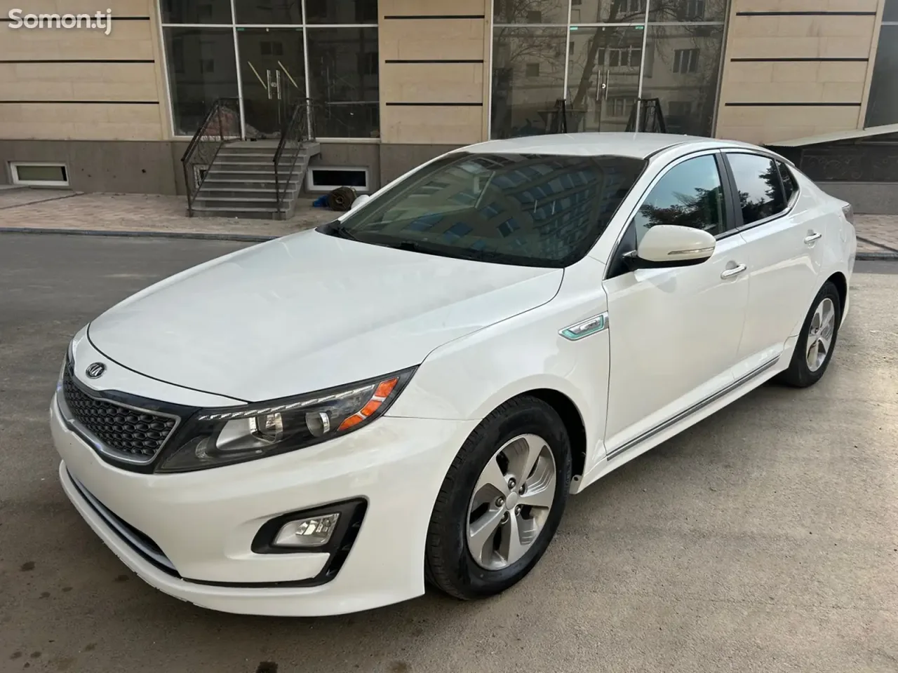 Kia Optima 2015 · 2.4 AT