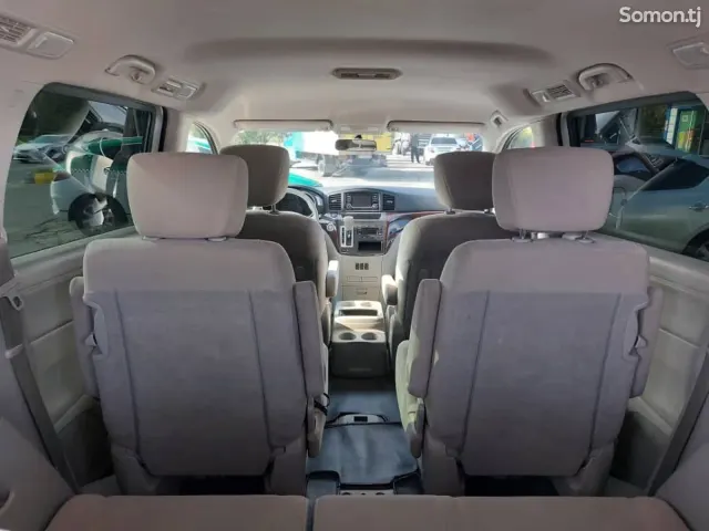 Nissan Quest 2017 · 3.5 AT