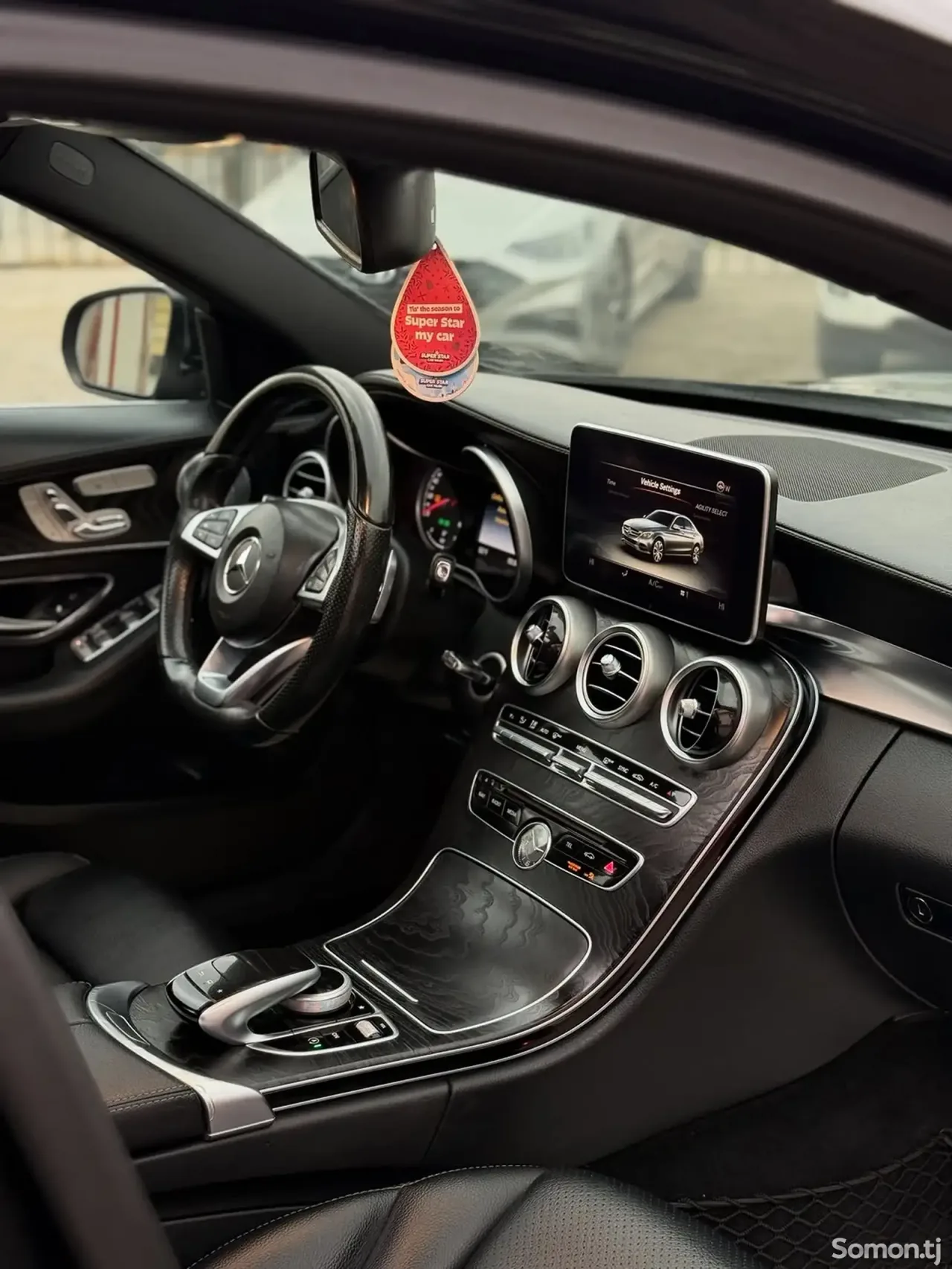 Mercedes-Benz C class 2015 · 2.0 AT