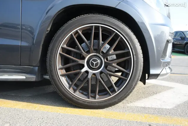 Mercedes-Benz GL class 2015 · 5.0 CVT