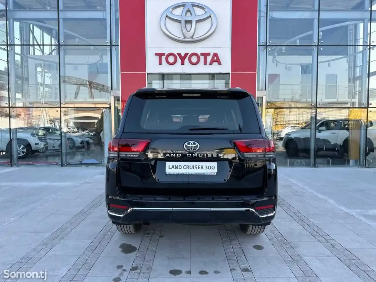 Toyota Land Cruiser 2025 · 4.0 AT