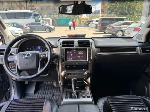 Lexus GX series 2015 · 4.6 AT