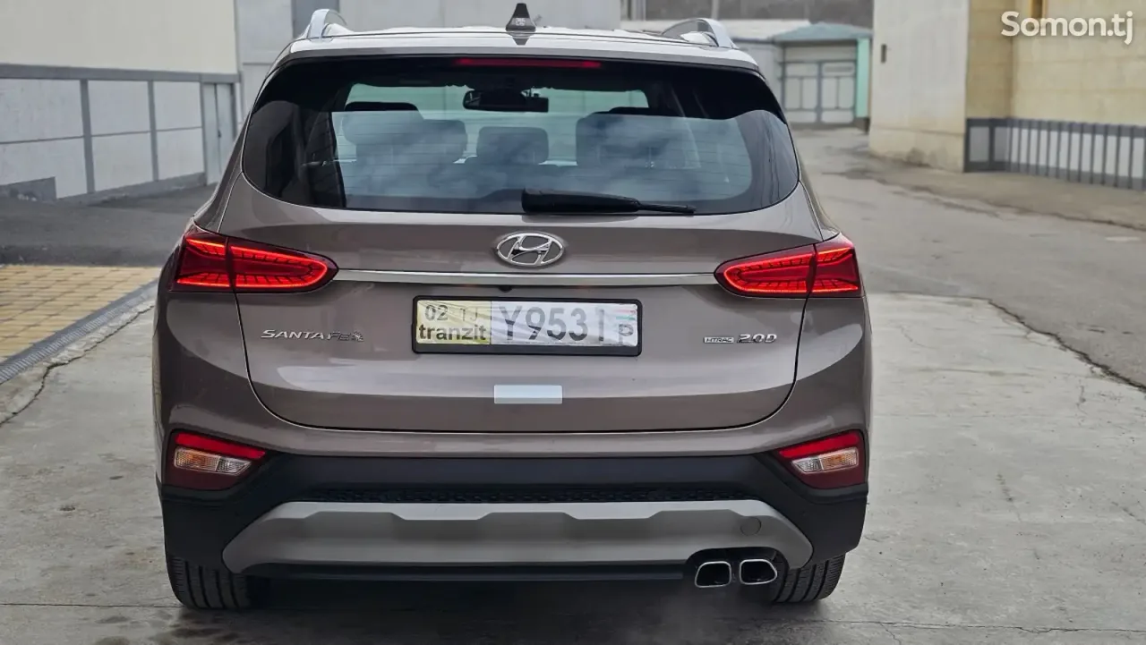 Hyundai Santa Fe 2018 · 2.0 AT